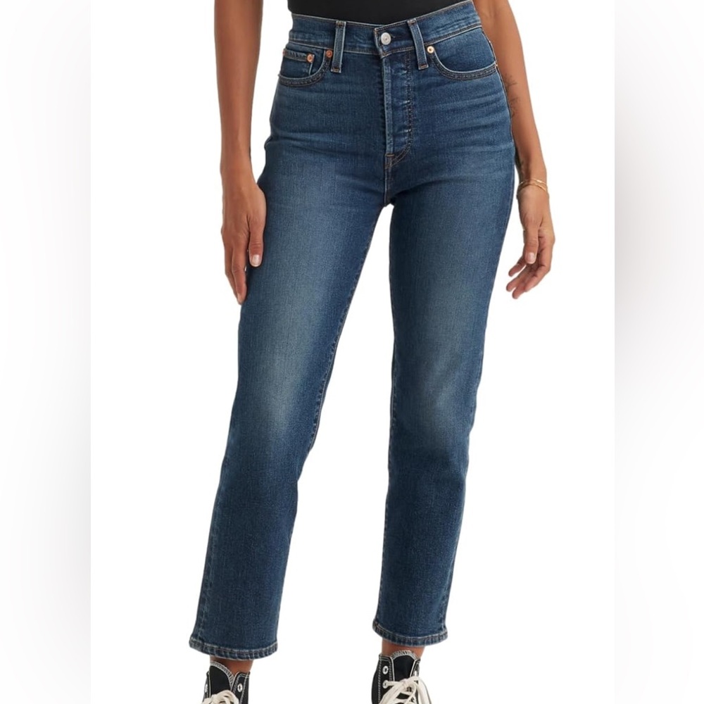 NWOT Levi’s Wedgie Straight Leg Jeans - dark wash - women’s size 30